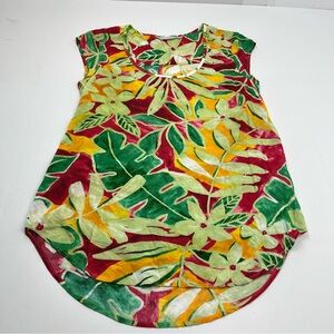Jams World Shirt Top Womens XS Hawaiian Kaimana Red Floral Beachy Tropical Light